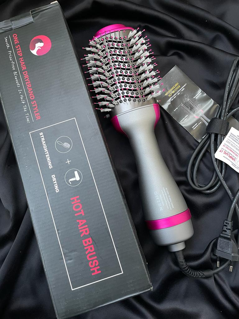 HIGH QUALITY ONE STEP HOT AIR BRUSH ( DRYER + STRAIGHTENER )